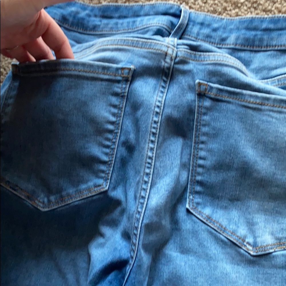 Jeans - Picture 3 of 7